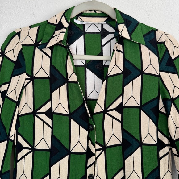 Zara green geometric button down front flare sleeve blouse 70s XS - Picture 4 of 11